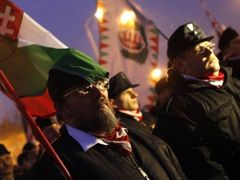 Maďarští nacionalisté na protiromské demonstraci v Budapešti.
