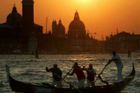 Benátky se vylidňují.Zbydou jen turisté?