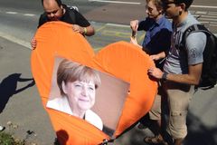 Ať se nástupcem Angely Merkelové stane kdokoliv, pro Česko to bude horší
