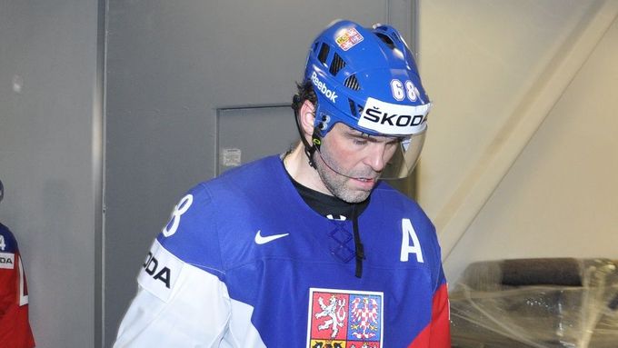 Podívejte se na klíčové okamžiky náročného vstupu českého hokejistů do světového šampionátu v Minsku, kde se hned na úvod střetli s třemi silnými soupeři.