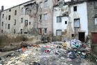 Chátrající budovy zmizí na 27 místech v Česku. S demolicemi pomohou nové dotace