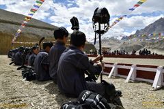 Čeští dobrovolníci budou v Himálaji učit malé Tibeťany hokej. Chtějí vychovat budoucí reprezentaci