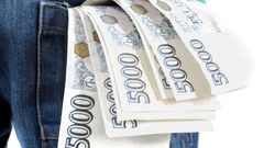Jak se liší mzdy v Česku? Muži vydělávají o 16 procent více, ženy je dohánějí jen pomalu