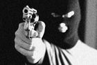 Útočník v Bosně s výkřikem Alláhu Akbar zastřelil policistu