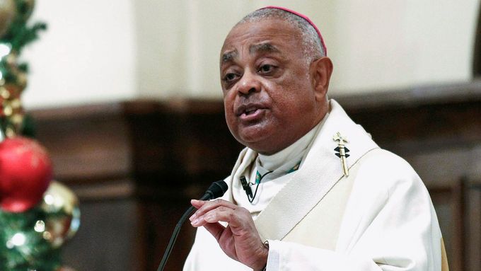Washingtonský arcibiskup Wilton Gregory je prvním Afroameričanem jmenovaným do funkce kardinála.