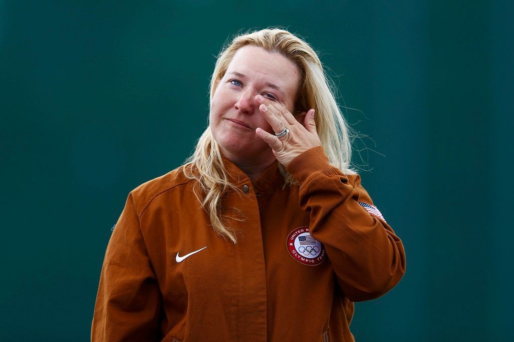 Americká střelkyně Kimberly Rhodeová, pláč medailistů na olympijských hrách v Londýně 2012