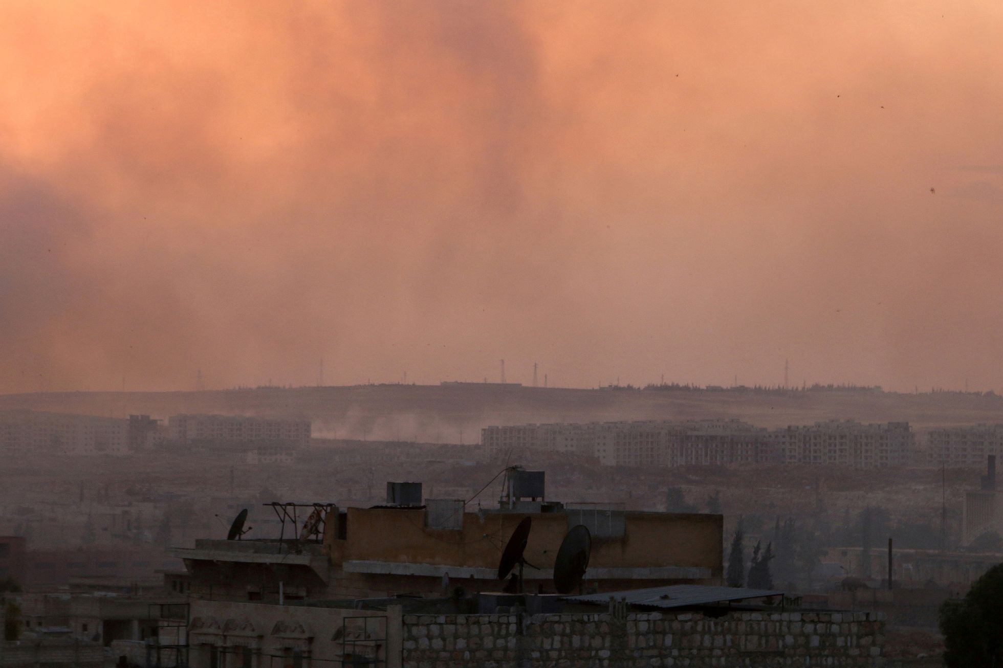 Kouř nad Aleppem