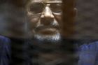 Egyptský exprezident Mursí si za špionáž pro Katar odsedí 25 let, rozhodl soud