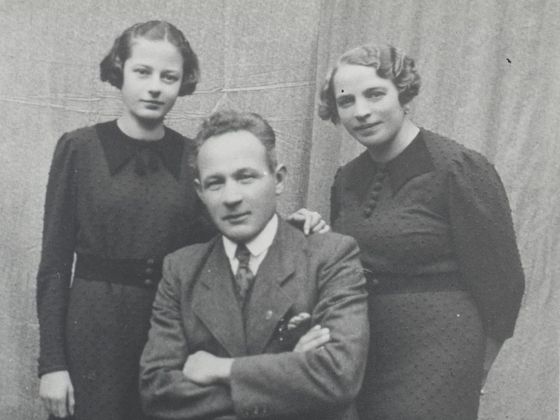 Rodina Vojtěcha Kučery (*23. 12. 1891 - 24. října 1942) Jan Kubiš a pamětníci