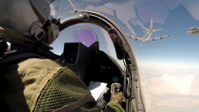 Francouzský pilot v akci proti Islámskému státu.