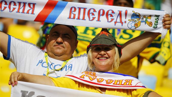 Ruští fanoušci mají další důvod k zármutku. MS ve fotbale v roce 2018 v jejich zemi je ohroženo.
