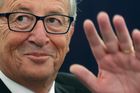 Šéf komise Juncker: Cameron a Renzi lžou svým občanům