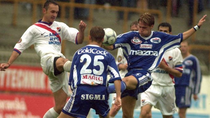 Marek Špilár během působení v Baníku Ostrava při zápase s Olomoucí