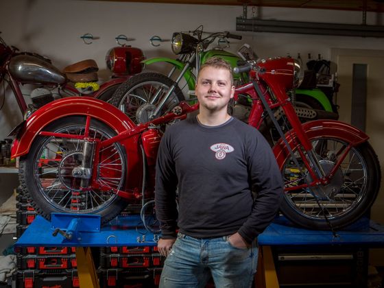 Tři rady renovátora Jirky Havelky k vyplétání kol Renovátor motorek Jirka Havelka