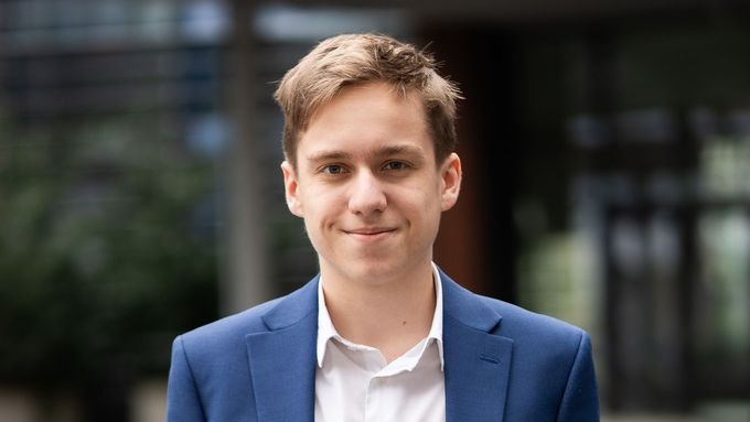 Ačkoli to vypadá, že Honzovi šlo vždycky všechno jako po másle, jeho cesta není lemována jen úspěchy.