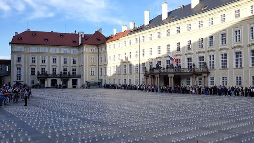 Pietní akt na Pražském hradě za oběti pandemie covidu-19.
