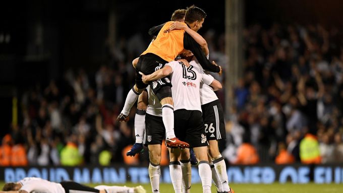 Fulham bude hrát o postup do Premier League.