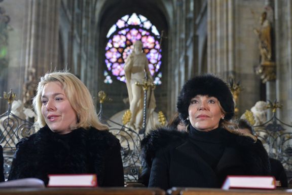 Dagmar Havlová a Nina Smitová na mši ve Svatovítské katedrále