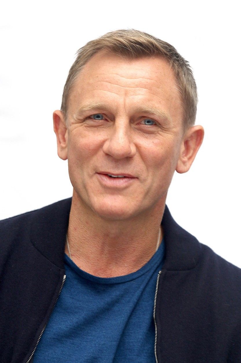 Daniel Craig