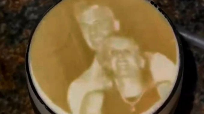 O limitovanou edici piva je prý velký zájem a stalo se senzací.