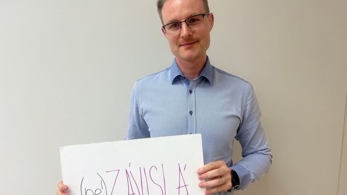 Advokát Pavel Zuska z Artes Legal byl hostem v podcastu (ne!)ZÁVISLÁ.