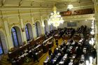 Sněmovna schválila rozpočet pro nadcházející krizi