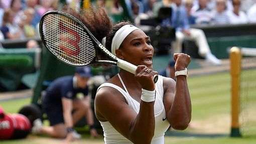 Serena Williamsová ve čtvrtfinále Wimbledonu 2015