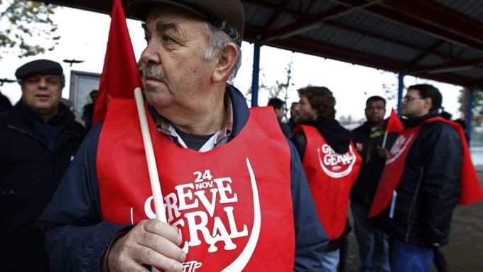 Stávka proti rozpočtovým škrtům - nevyhnula se ani Portugalsku