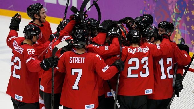 Švýcaři berou do Minsku šest posil z NHL.