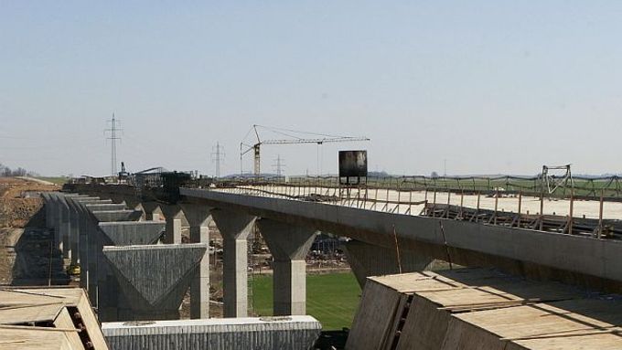Most na D47.