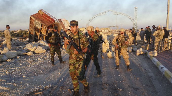 Irácké vojsko postupuje do centra Ramádí.