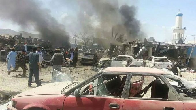 Výbuch na tržišti v Kábulu, ilustrační foto.
