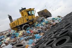 Praha chce nový tendr na odpadky, tentokrát za miliardu