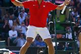 "Je to taaam!" křičel by Roger Federer, kdyby byl Čech. Švýcarský tenista právě postoupil do finále olympijských her.