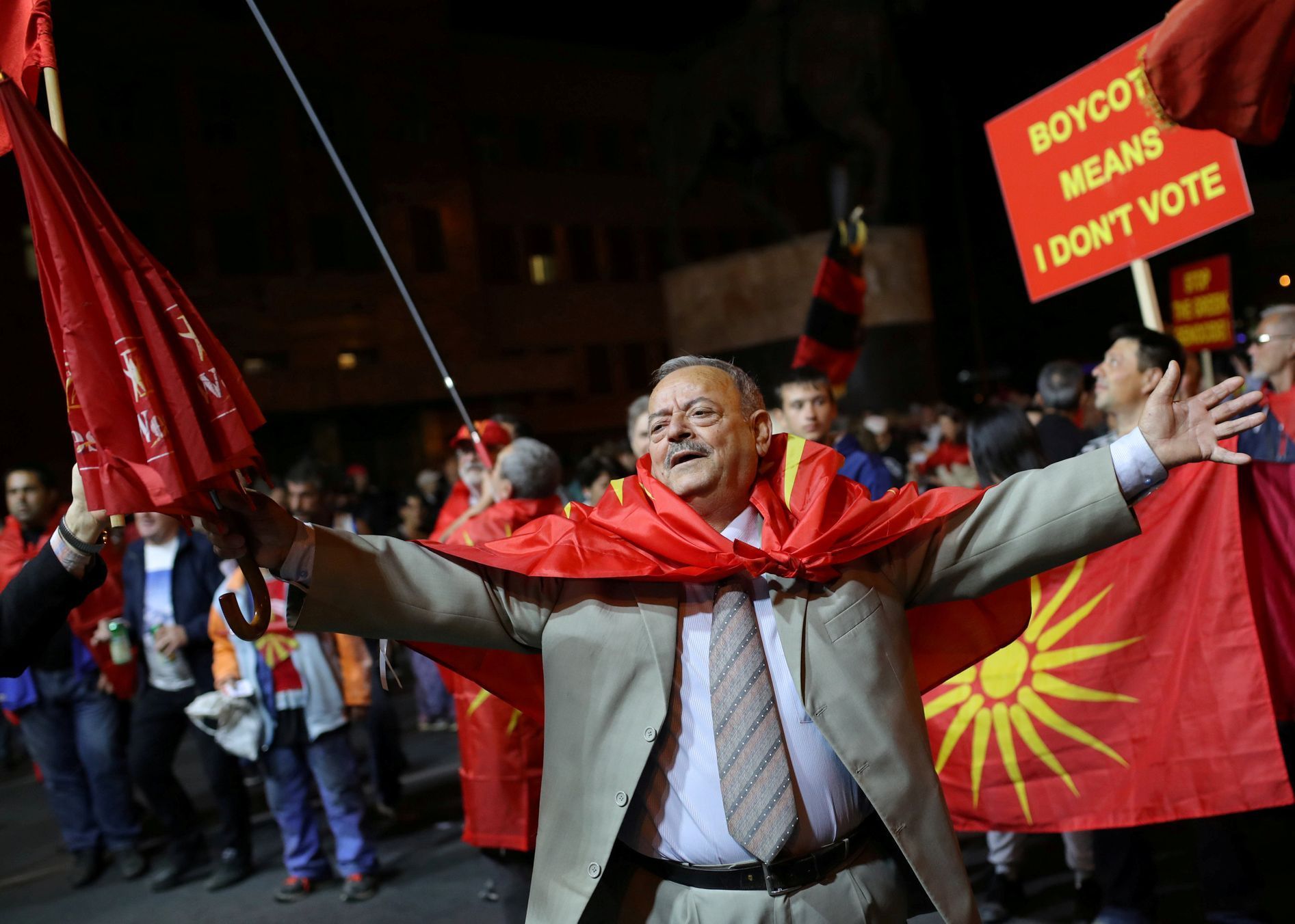 Protesty proti referendu o změně názvu Makedonie.