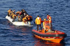 Italská pobřežní stráž zachránila u libyjských břehů 3300 migrantů