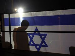 Izrael čekají předčasné volby. I kvůli bezpečnosti profesor očekává výhru pravicové koalice.