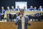 Drama na Slovensku: Fica může sesadit populista, který má pověst blázna a šaška