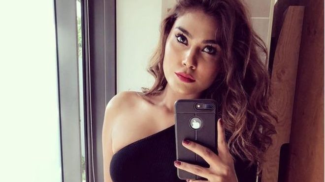 Zara Abidová