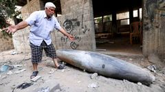 Nevybuchlá bomba MK 84, která spadla před dům Palestinců v Pásmu Gazy.