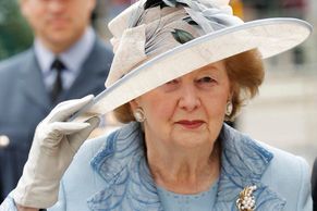 Baronka Thatcherová - Železná lady v obrazech