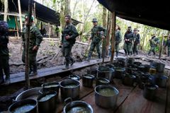Prováděli amputace, přitom nemají ani maturitu. Kolumbijští "doktoři" z FARC zachránili stovky lidí