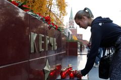 Tisíce lidí uctily v Moskvě památku obětí komunistického režimu