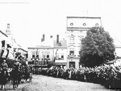 Vítání Wehrmachtu v Lanškrouně v říjnu 1938.