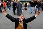 Google prorazil egyptskou blokádu, pomáhá demonstrantům