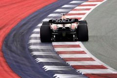 Verstappen vyhrál v Rakousku sprint, Pérez konečně ukázal sílu