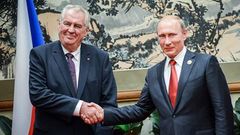 Miloš Zeman a Vladimir Putin při setkání v Číně