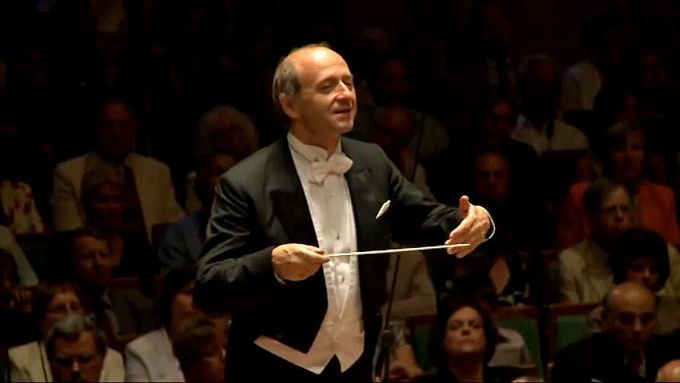 Na Pražském jaru budapešťský orchestr zahrál Mahlerovu Druhou. Sedm let staré video zachycuje první větu z Mahlerovy Symfonie č. 1.