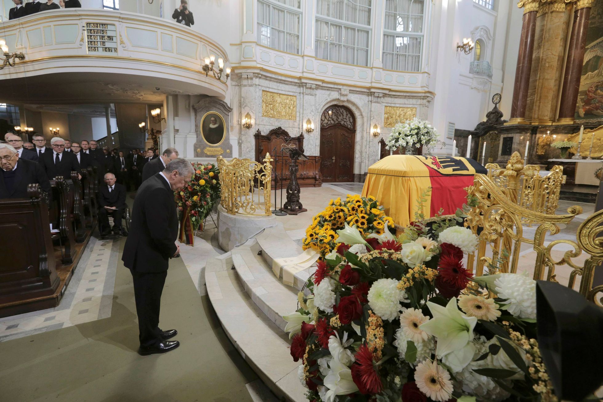 Pohřeb bývalého německého kancléře Helmuta Schmidta.