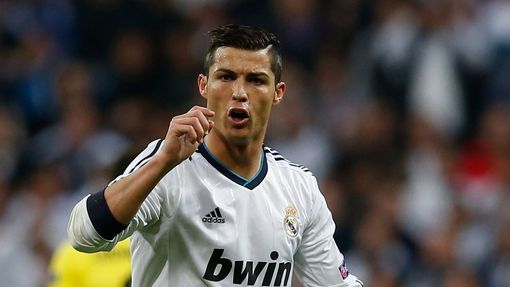 Fotbal, Liga mIstrů: Real Madrid - Dortmund: Cristiano Ronaldo - Sven Bender